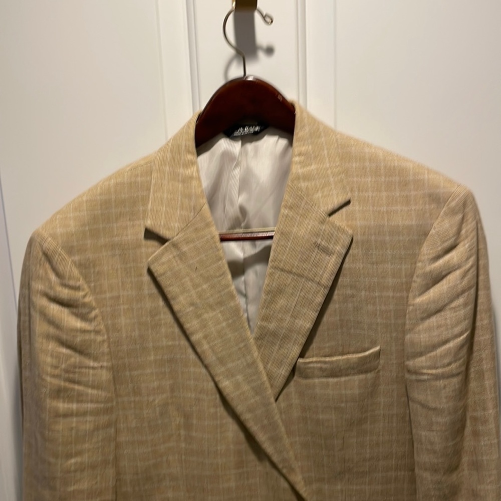 42L Burke 730 64% Linen 36% Cotton JOS Bank Summer Plaid Blazer